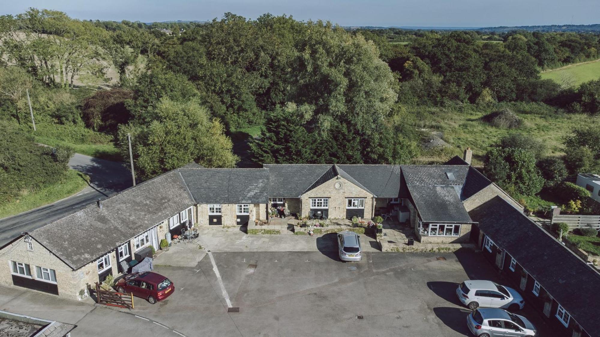 Families, Contractors And Businesses - Cottage Home - Next To Oxford, Bicester And Blenheim Bletchingdon Exterior photo
